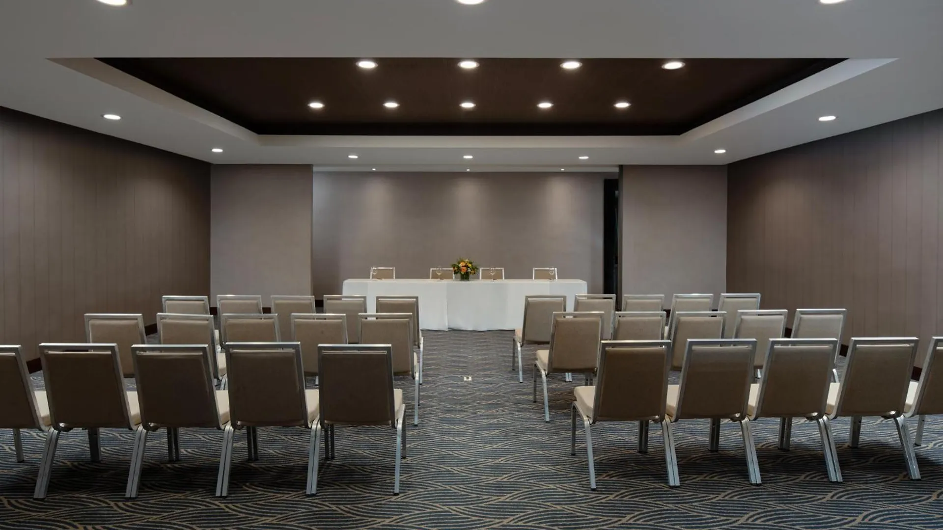 Embassy Suites By Hilton Santo Domingo
