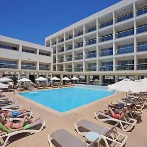 https://nelia-gardens.hotelsatayianapa.com
